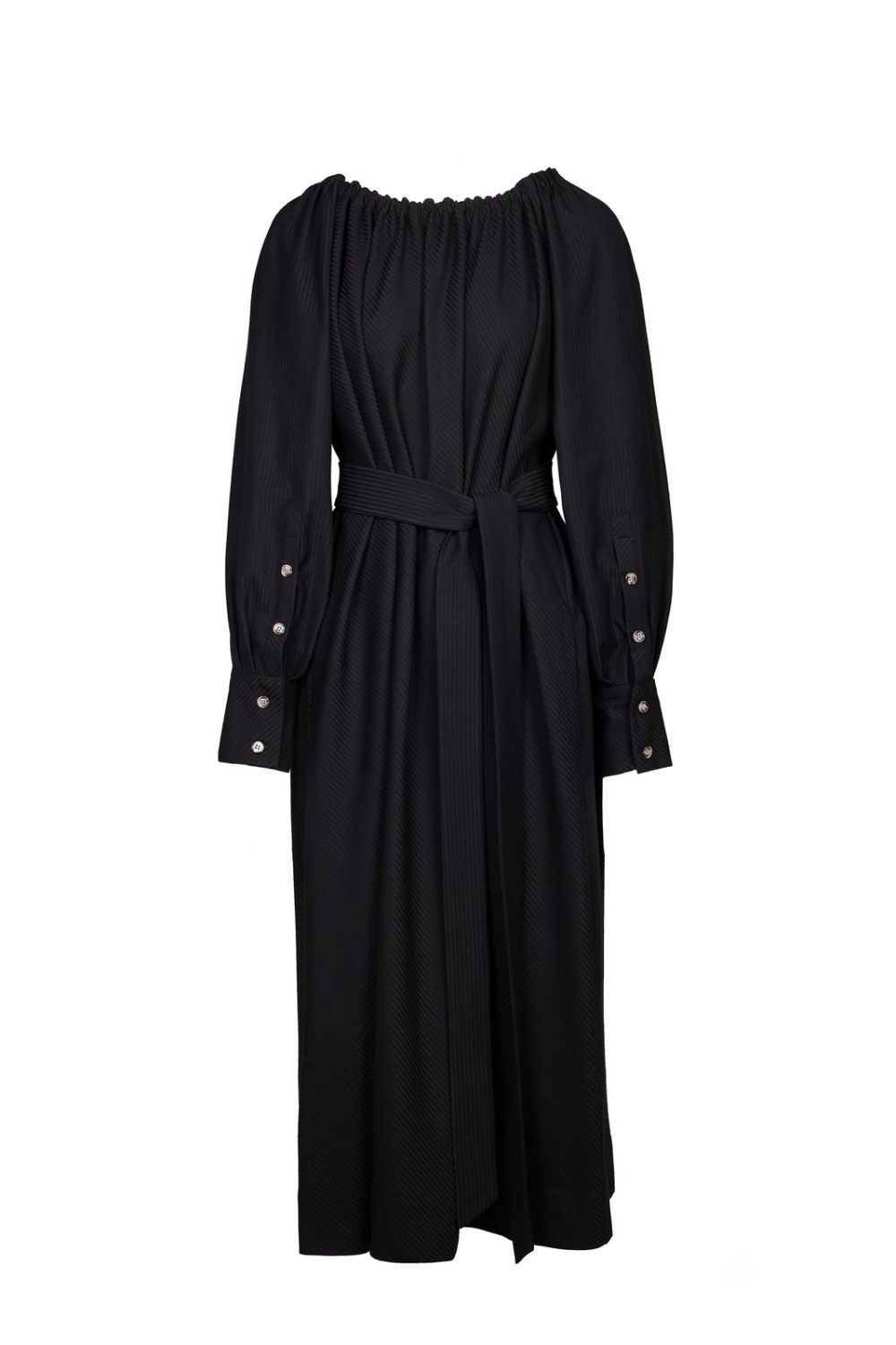 Черное платье со сборкой по горловине 